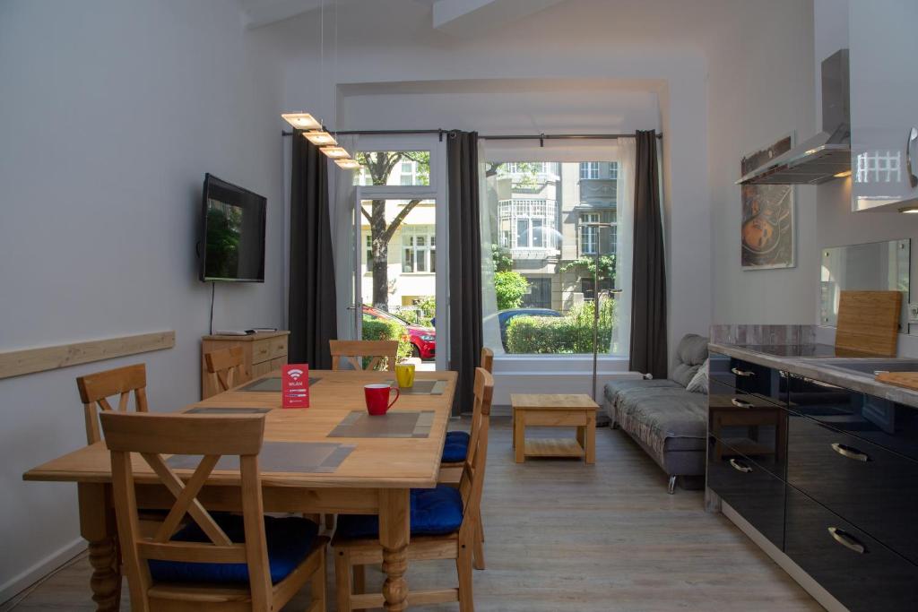 Pandoras home photo 1