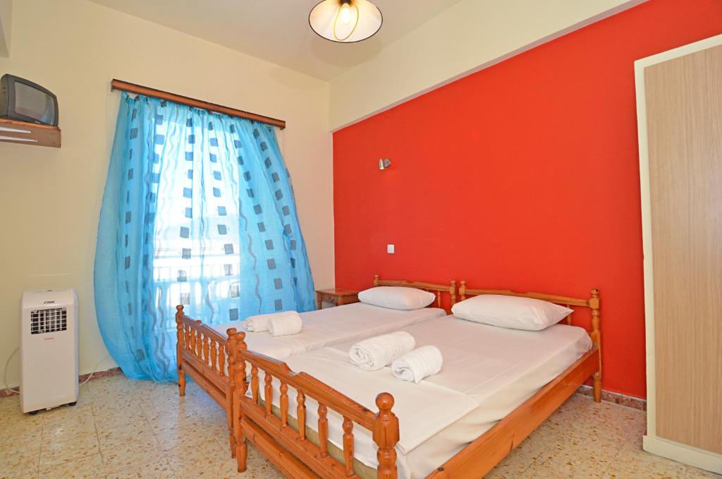 Levante taverna studios
