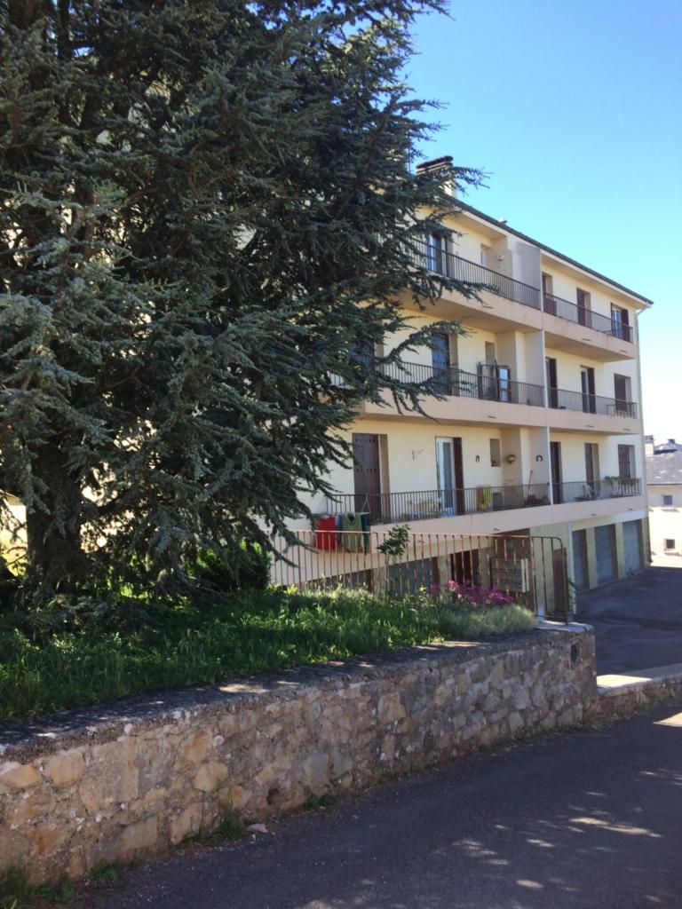 T2 gîte de Laurette avec garage et parking privés photo 3