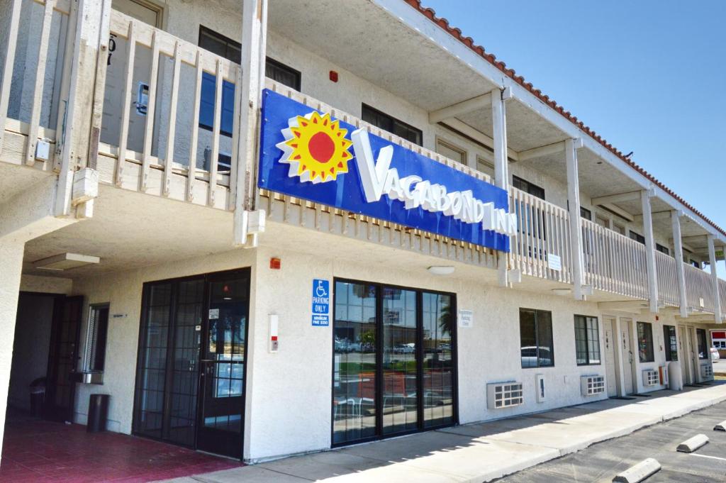 Vagabond Inn Buttonwillow North I-5 image