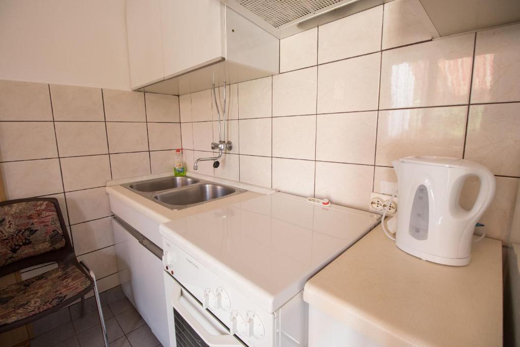 Apartments Stefica photo 4