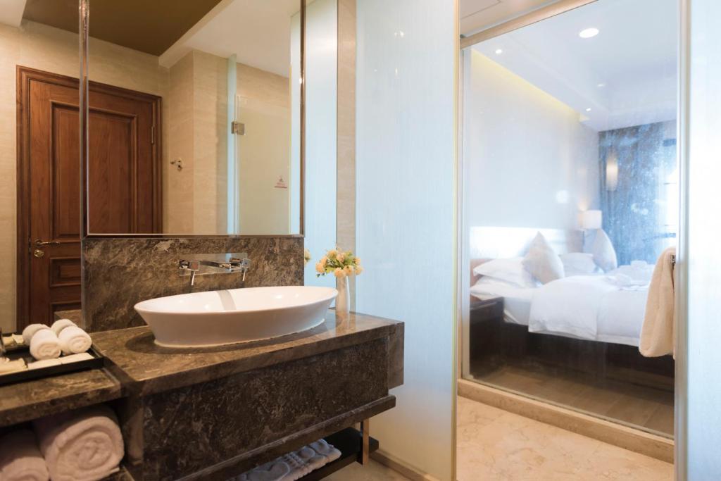 Двухместный (Exquisite Twin Room with Garden View), Hainan Ya Tai Hot Spring Hotel
