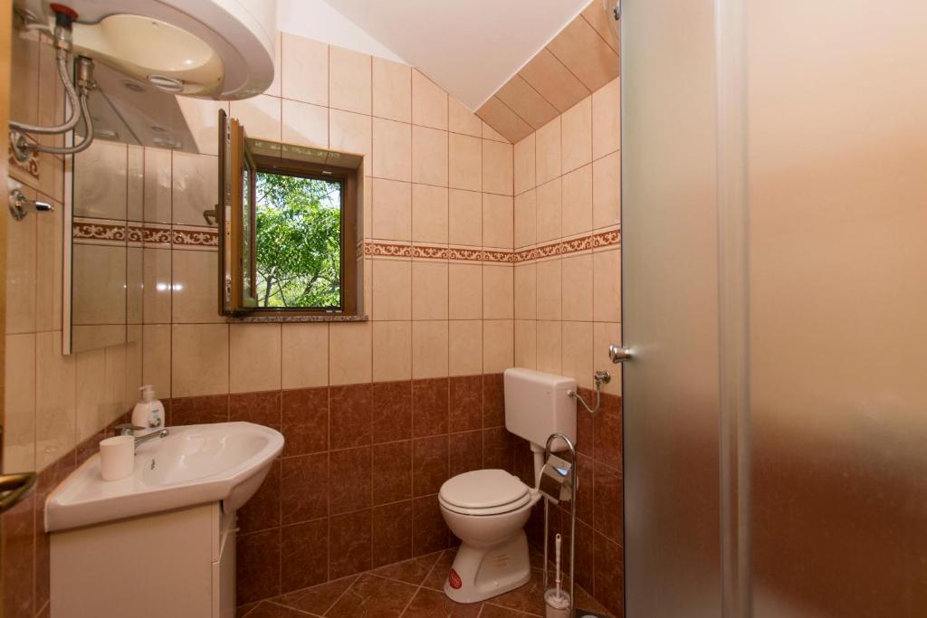 House Paklenica Stone I photo 4