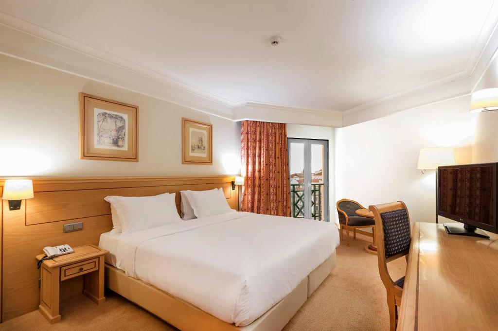 Двухместный (Улучшенный двухместный номер с 1 кроватью), Hotel Real Palacio