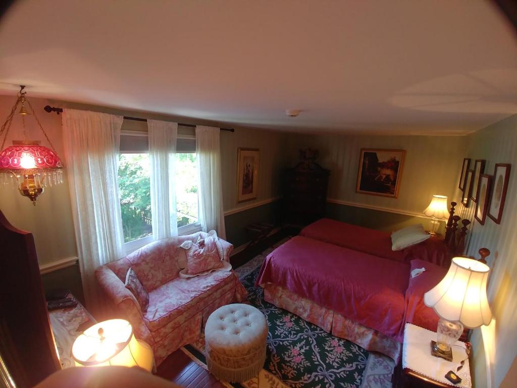 TwiningRetreat photo 1