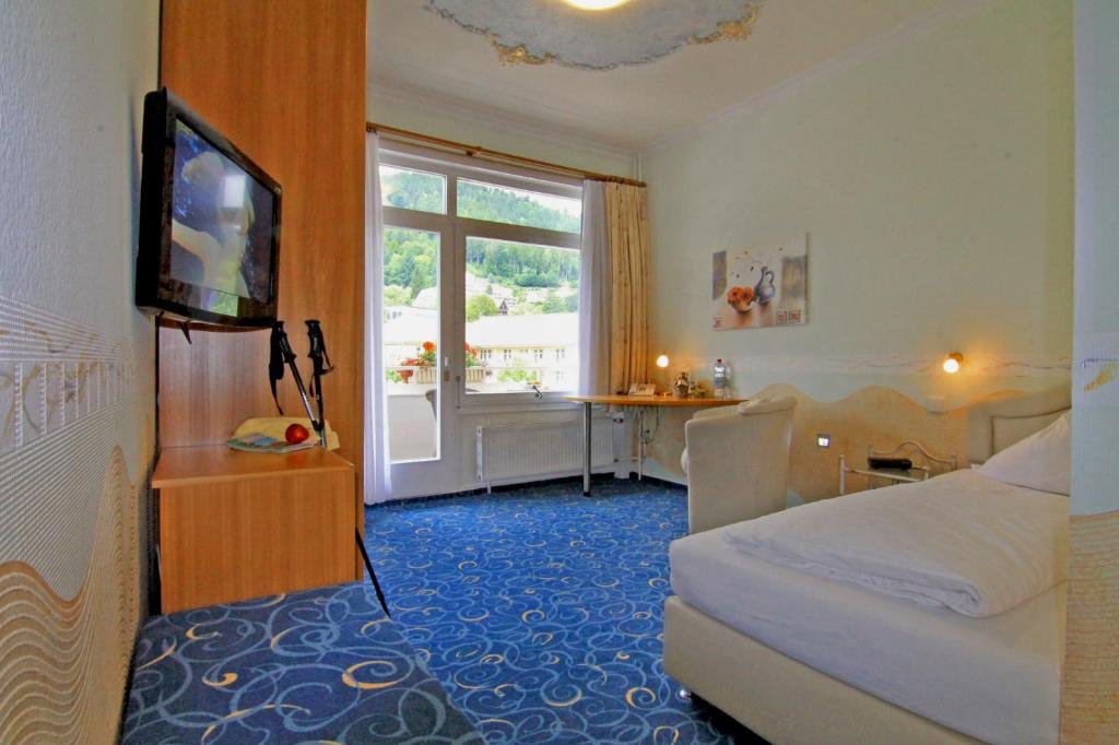 Hotel Weingärtner photo 2