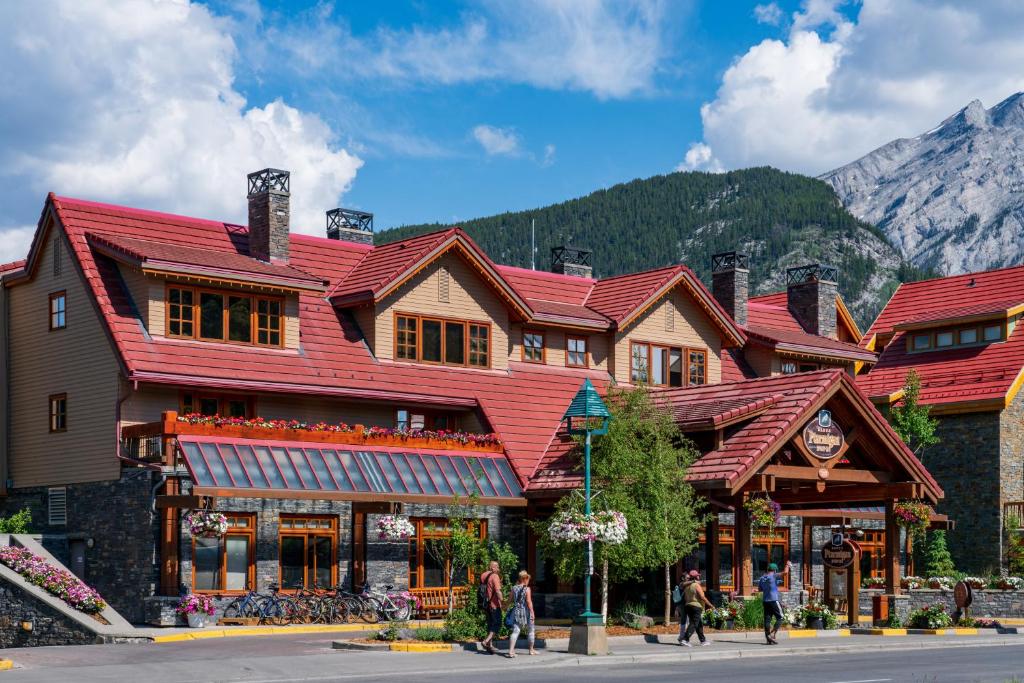 Banff Ptarmigan Inn photo 1