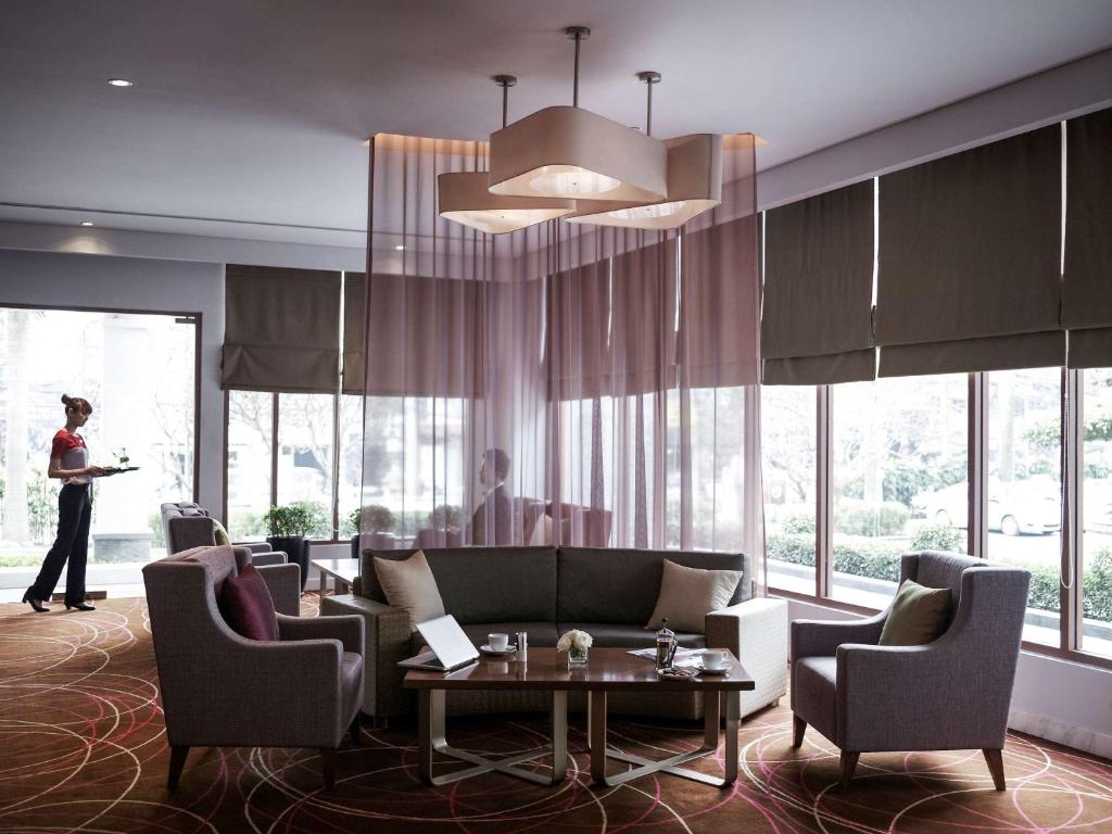 Khách Sạn Pullman Hà Nội