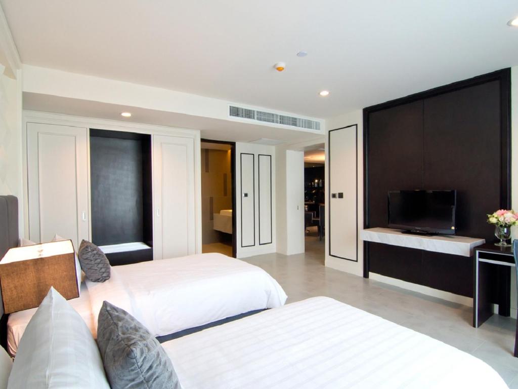 Сьюит (Королевский люкс с 2 спальнями, вид на море), Отель Way Hotel