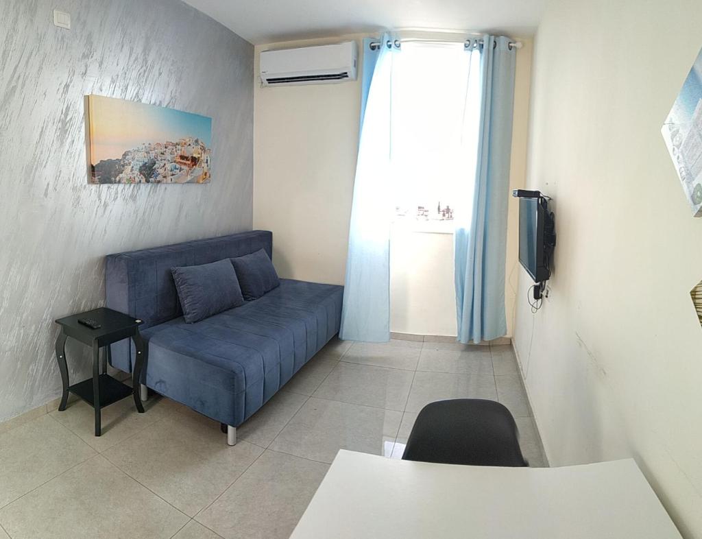 Short Term Apartment Tel Aviv Bat Yam 411 photo 3