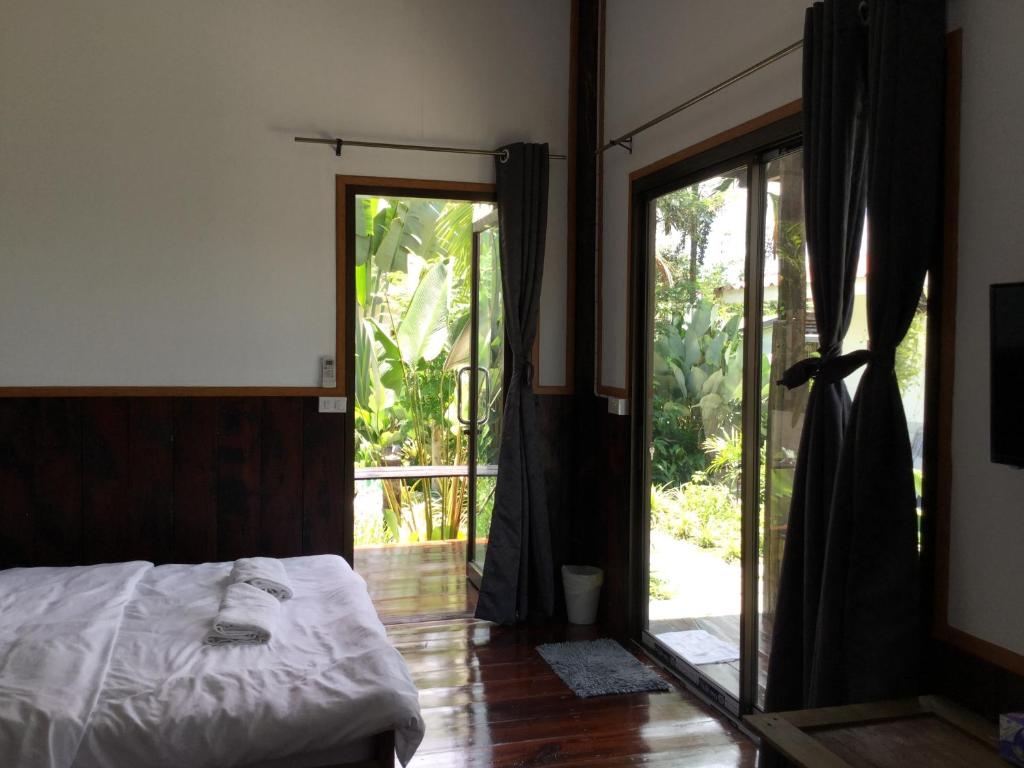 Baan Suan La Moon photo 2