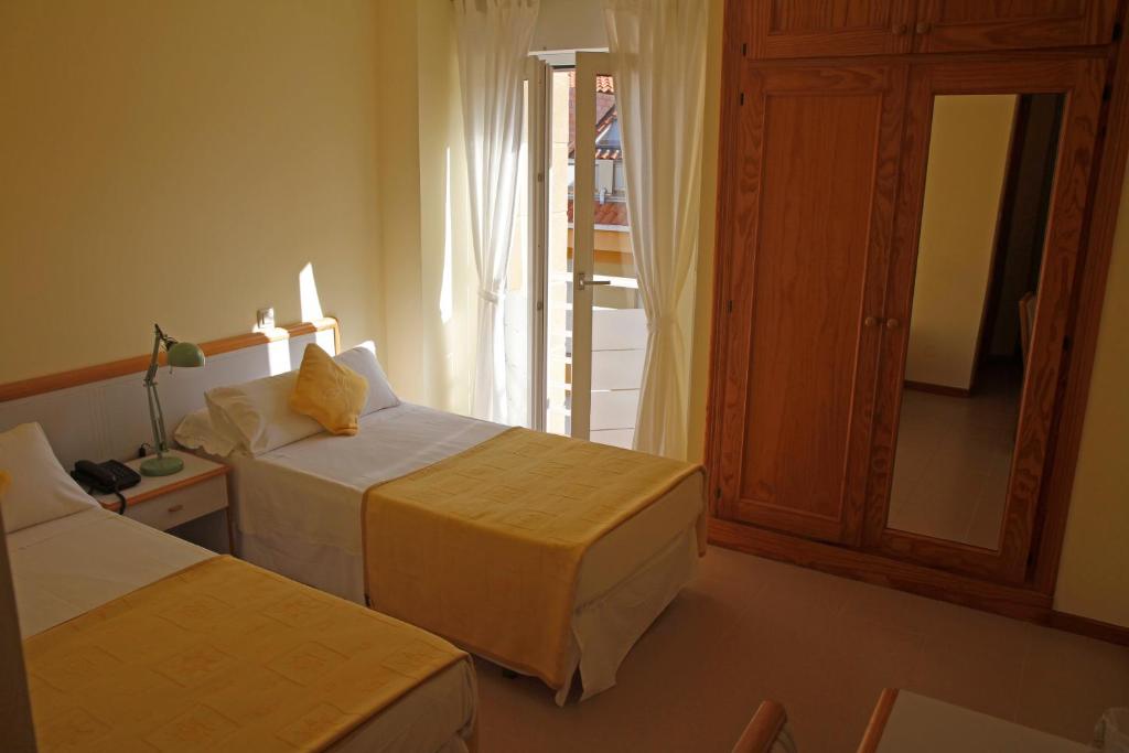 Hotel Playa de Merón photo 3