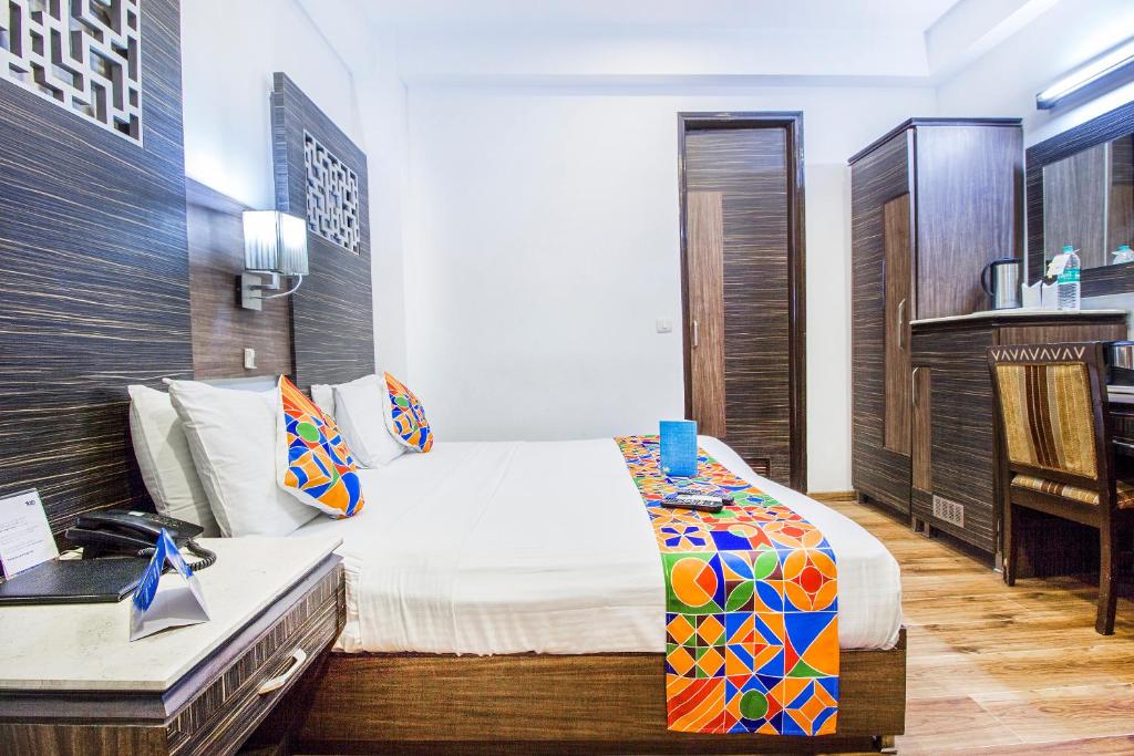 Двухместный (Двухместный номер с 1 кроватью или 2 отдельными кроватями), FabHotel Sunstar Karol Bagh