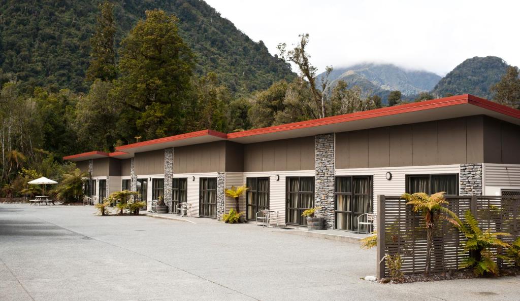 58 On Cron Motel photo 4