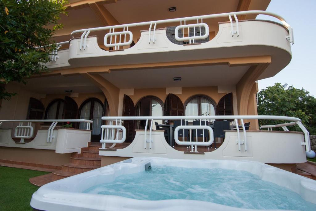 Villa Royale photo 3