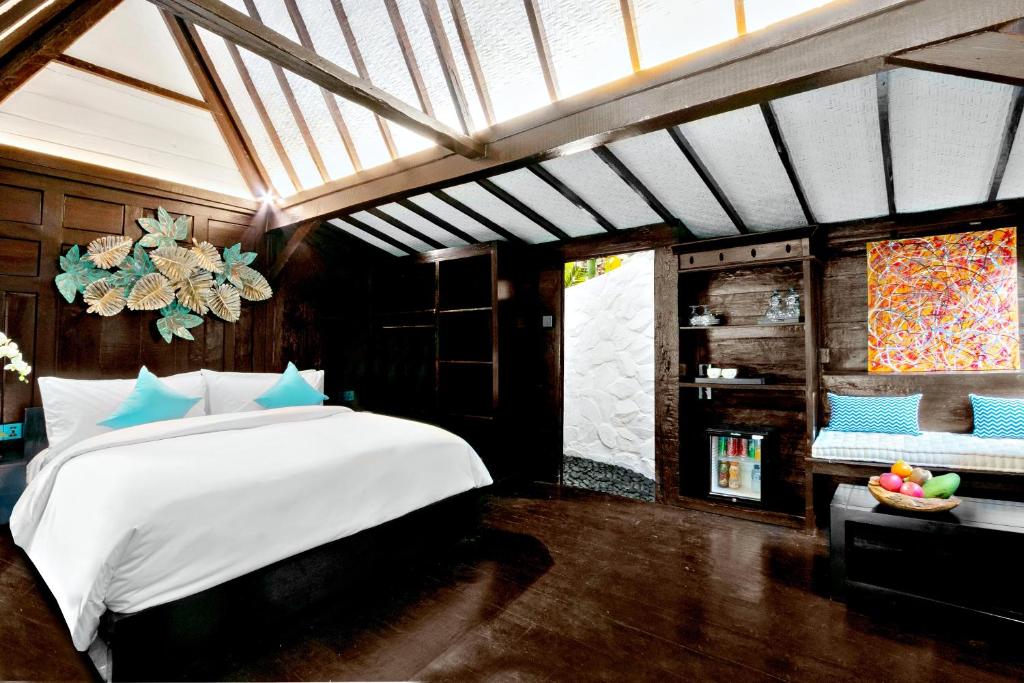 Вилла (Улучшенная вилла), Canvas Escape Resort