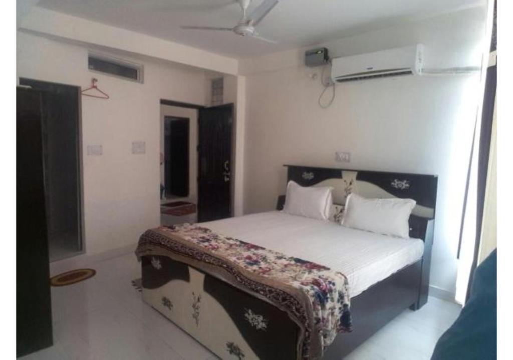 Апартаменты (Апартаменты с балконом), Spectacular Gangotri view stay near Beatles cafe