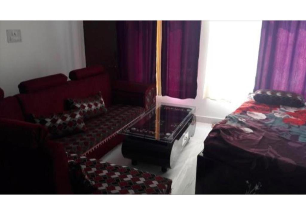 Двухместный (Бюджетный двухместный номер с 1 кроватью), Spectacular Gangotri view stay near Beatles cafe