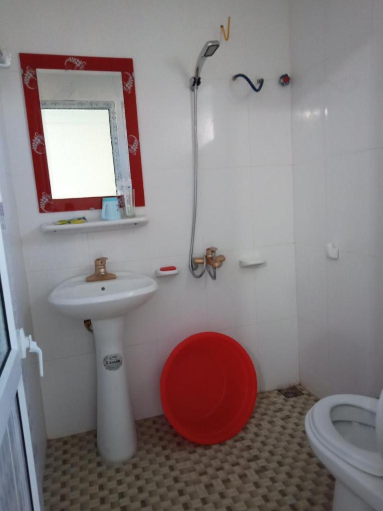 NHÀ NGHỈ PHƯƠNG THẢO