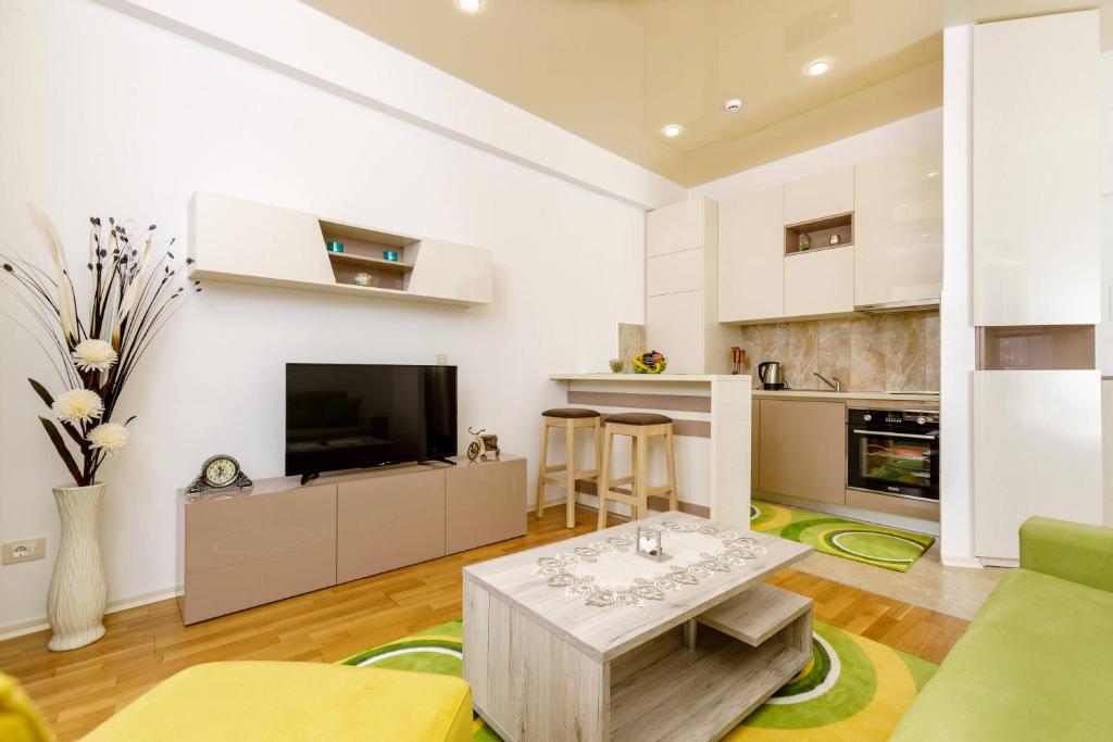 Lux Apartments Harmonia photo 2