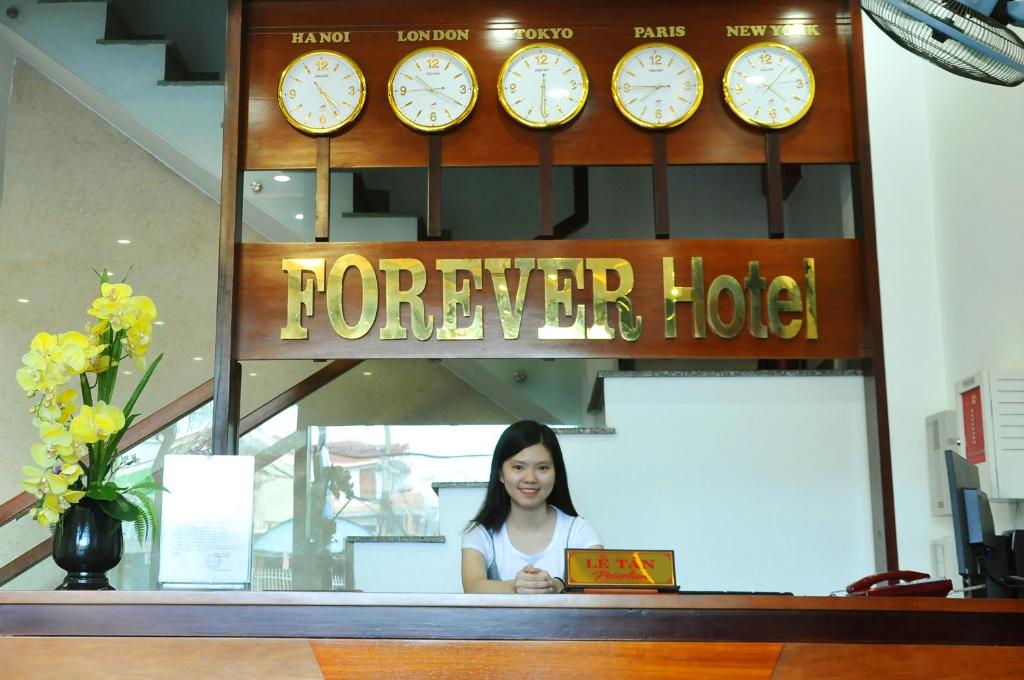 Forever Hotel