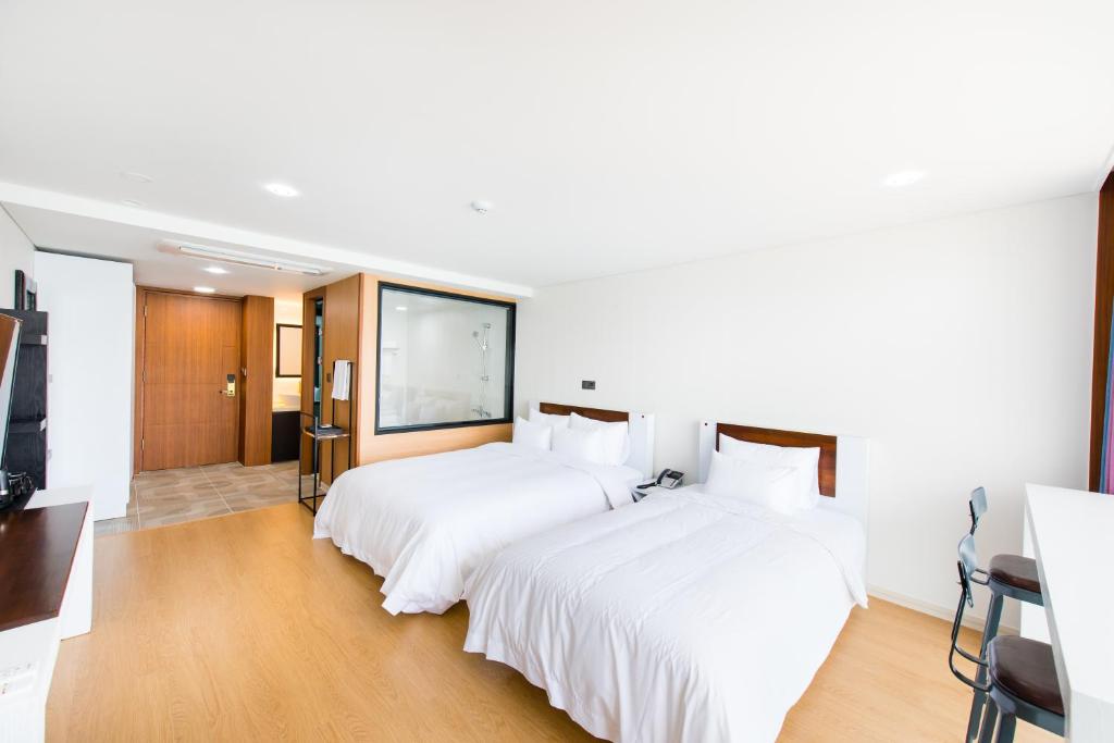 Fortuna Hotel photo 2