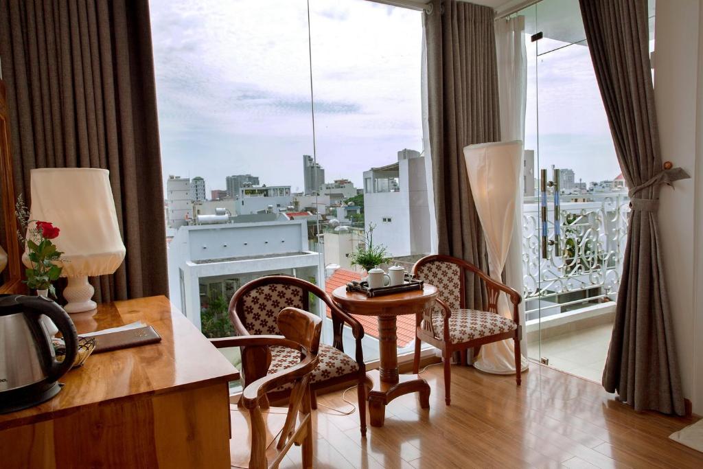 Апартаменты (Апартаменты с балконом), Rex Hotel & Apartment