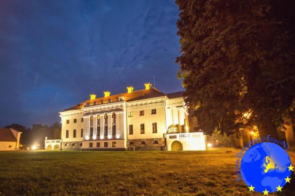 Pakruojis Manor's Palace Boutique Hotel photo 2