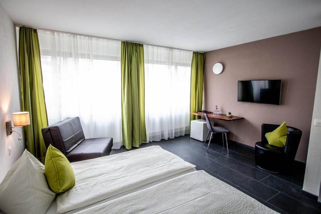 Hotel AM Schloss photo 3