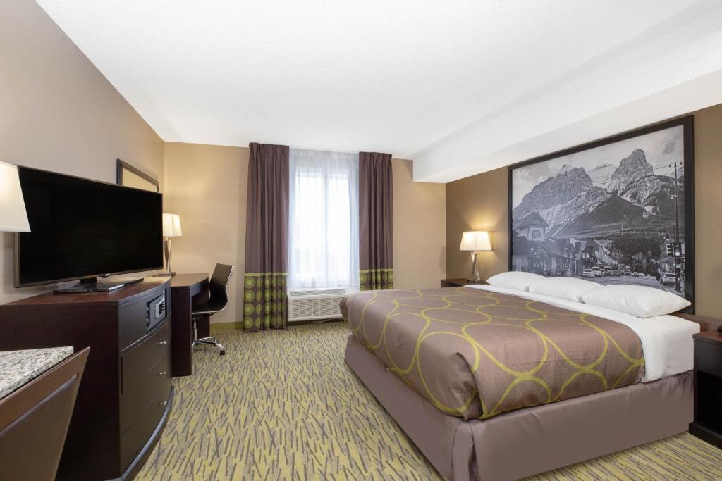 Super 8 by Wyndham Canmore, Canmore, Alberta