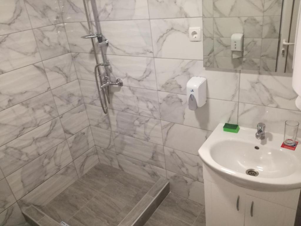 Hostel „Ж" photo 4