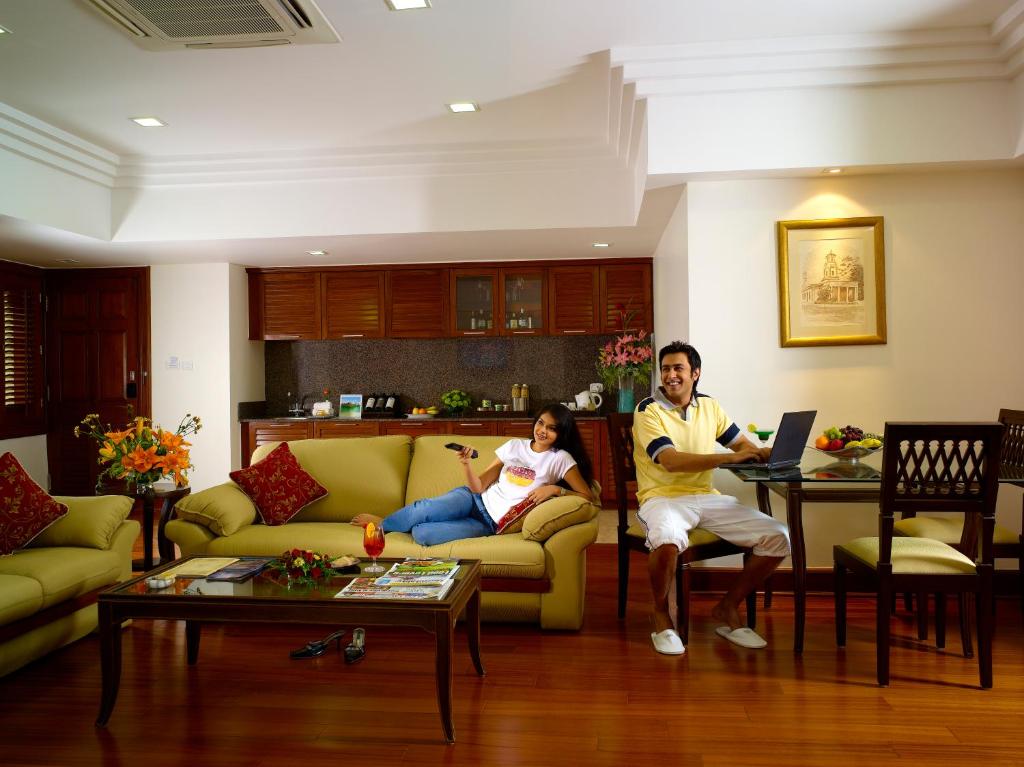 Сьюит (Executive Suite - Two Bedrooms Suite with Kitchen), The Paul Bangalore