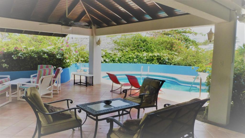 Coral Villa photo 4