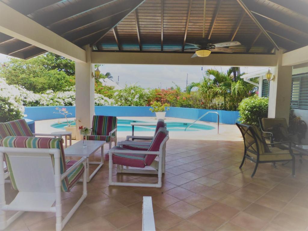 Coral Villa photo 2