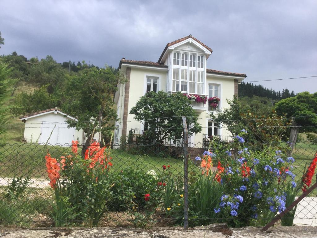 Villa Elena photo 2