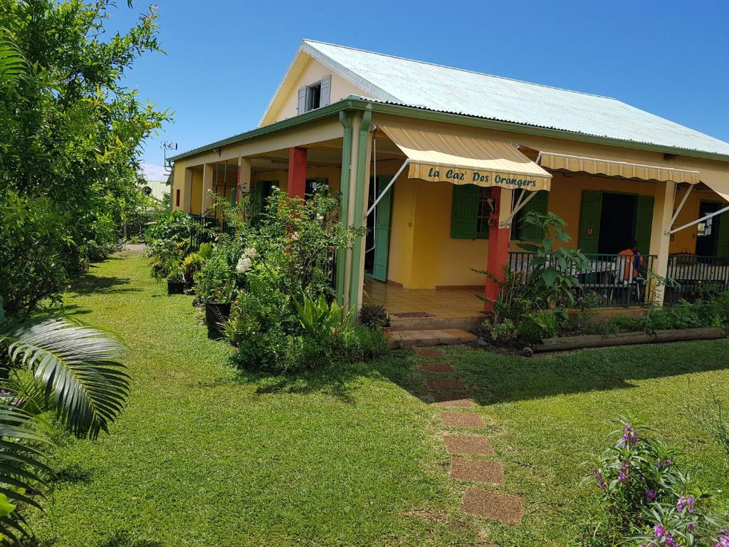 GITE-Hotel LA CAZ DES ORANGERS photo 4