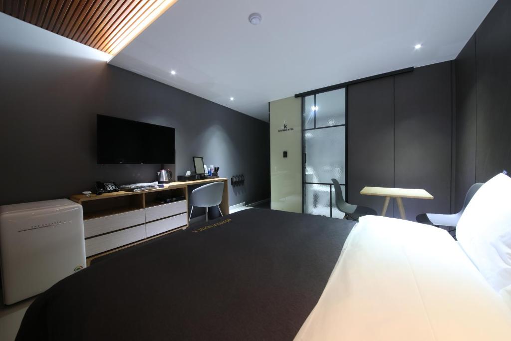 Hotel K photo 3