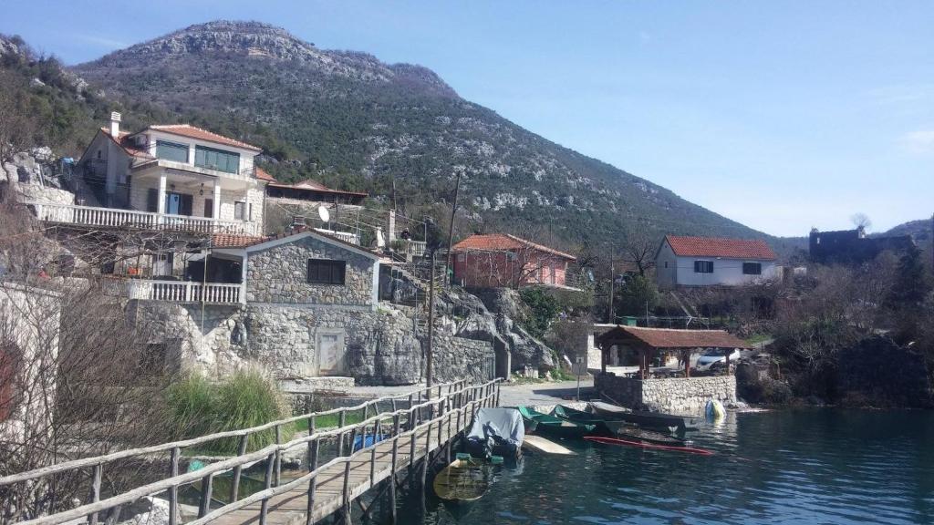 Skadar Lake - Karuč Apartments photo 1