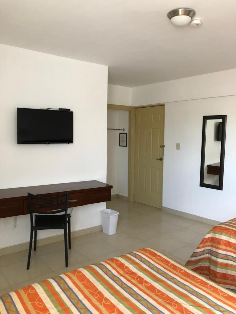 Hotel del Valle photo 1