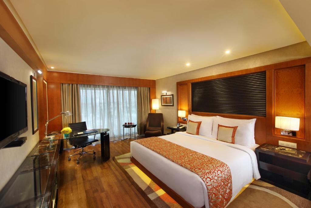 Двухместный (Valentine Day - Staycation), MSR Hotel and Spa Bangalore