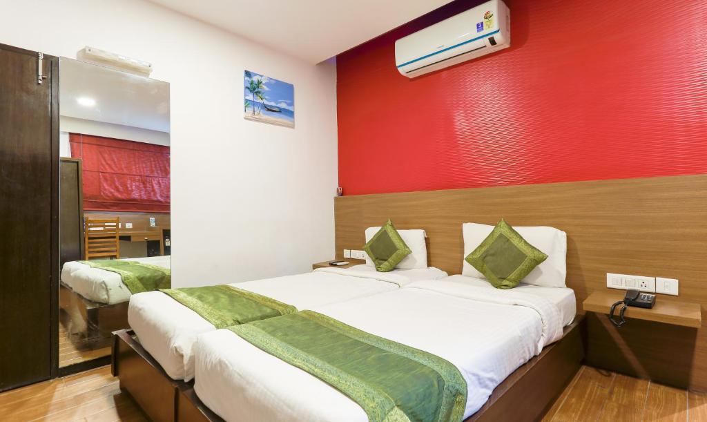Двухместный ([Sanitized] Deluxe Double Room), Treebo Edge