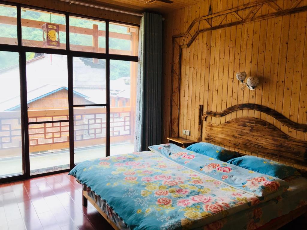 Zhangjiajie one step to heaven inn (Yangjiajie ticket office) photo 1