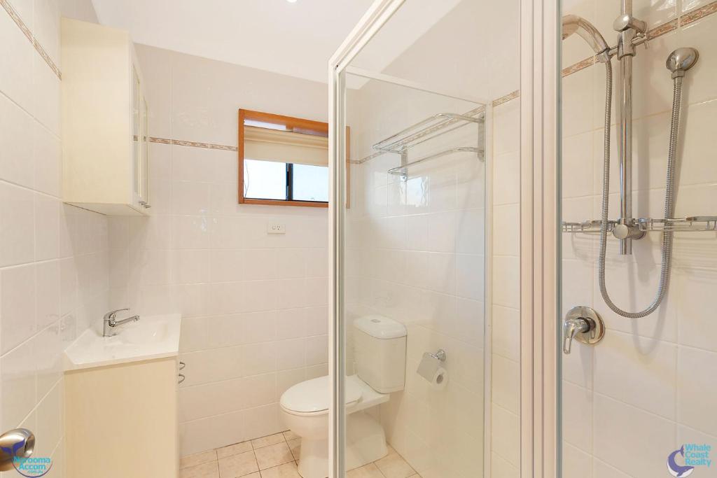 Bayview Unit Stunning Inlet Views photo 1