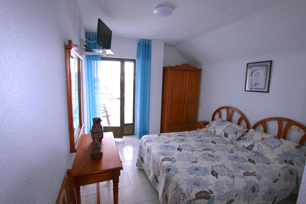 Hotel Candano photo 2