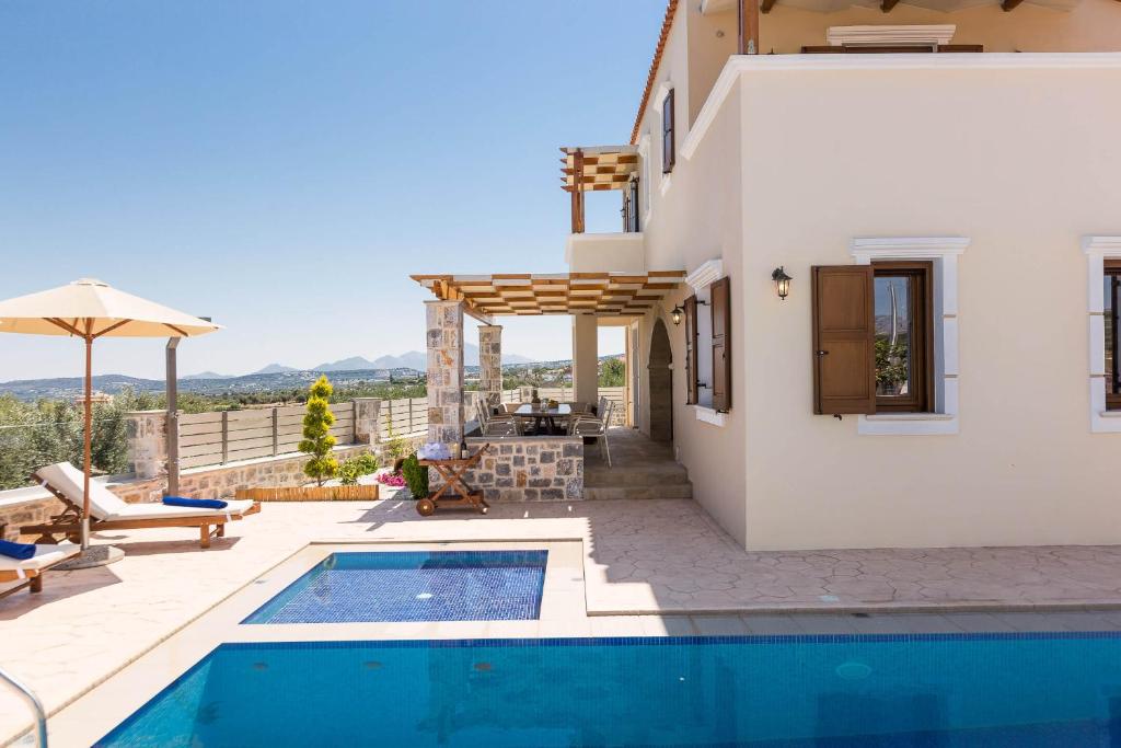 New Villa Katifes with Pool, Walk to Amenities & Amazing Views! photo 4