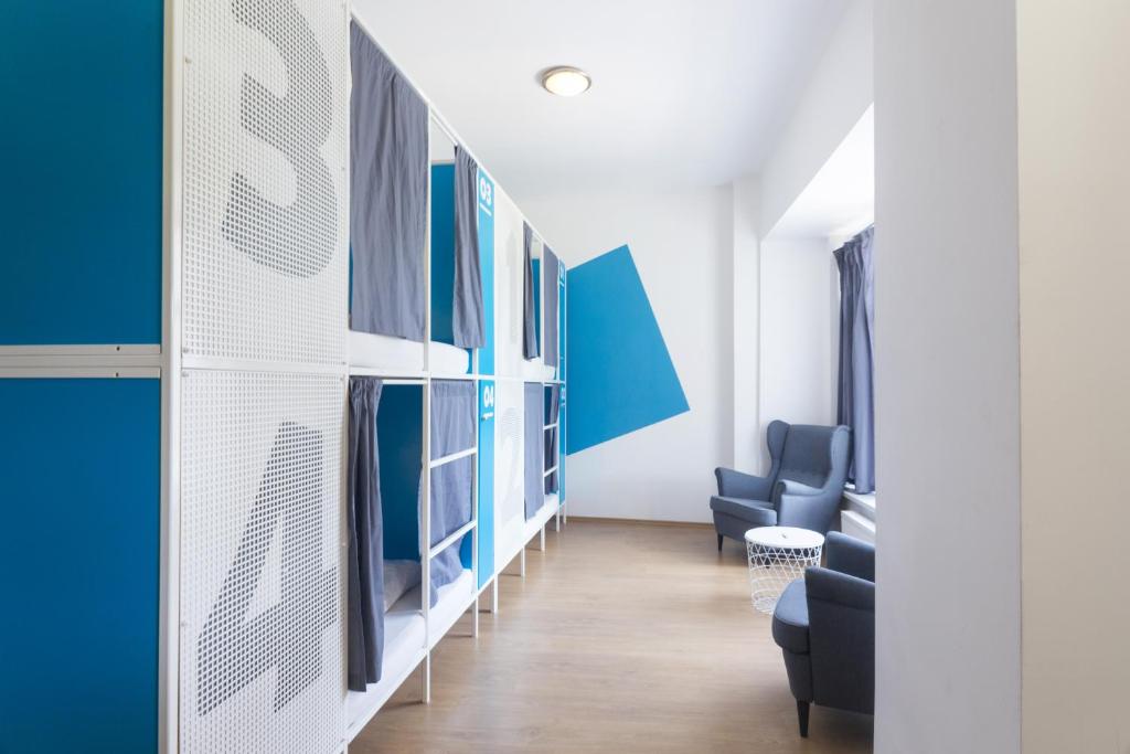 Номер (Кровать в общем 6-местном номере для мужчин и женщин), Absolut City Hostel