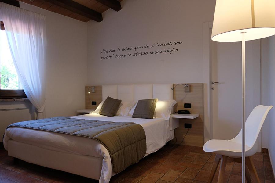 Relais Madonna di Campagna photo 4