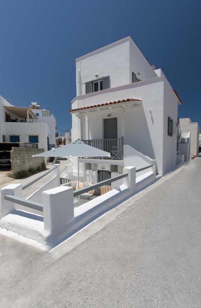 Апартаменты (Family Apartment Semi-Basement (4 Adults)), Marileta Apartments