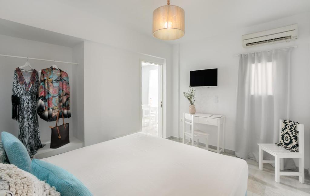 Апартаменты (Family Apartment Semi-Basement (4 Adults)), Marileta Apartments