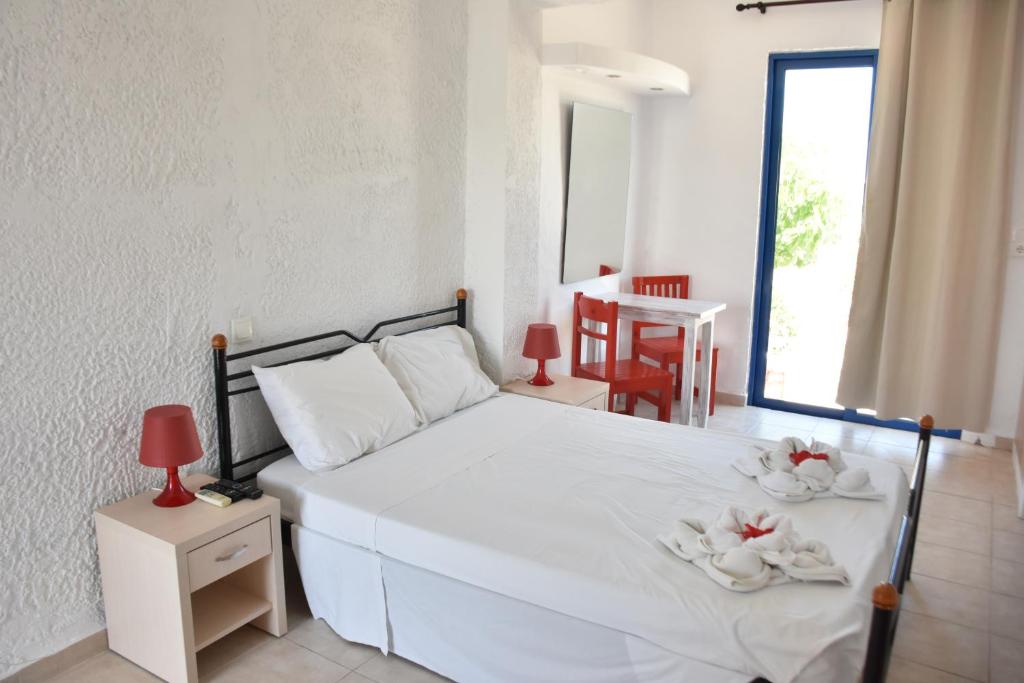 Kiotari Beach Apartments photo 2